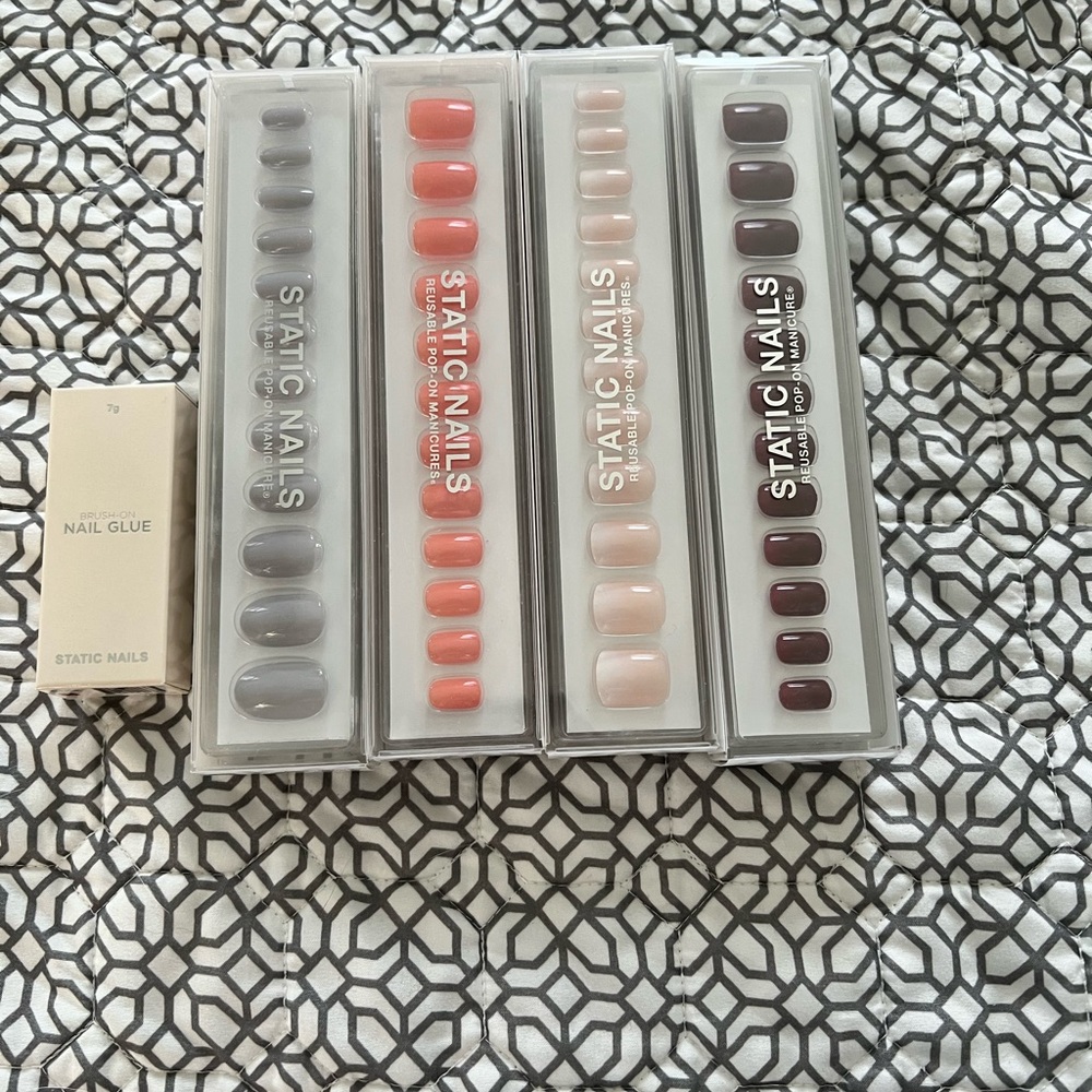 Static nails-only one set was used